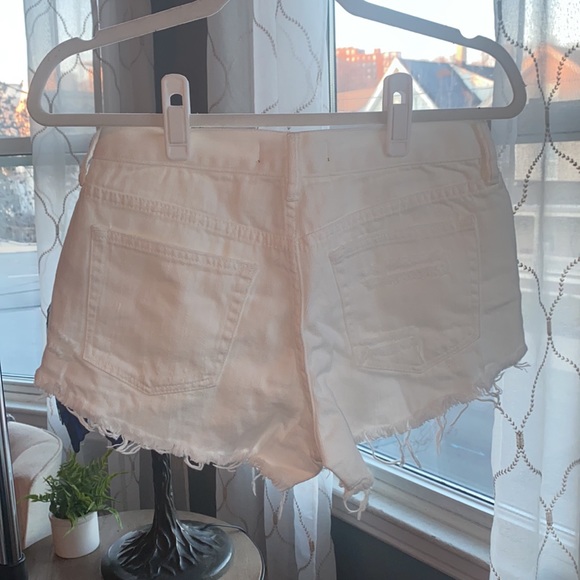Free People Good Vibrations Spring White Shorts - NWT - Picture 5 of 7